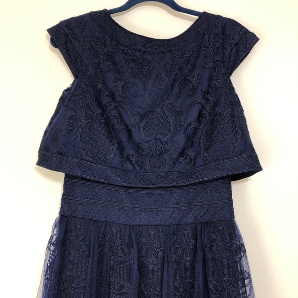 Tadashi Shoji Embroidered Tulle Crop Top Gown - Picture 5 of 8